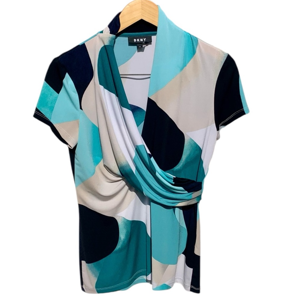 DKNY Women's Abstract Teal and Black Drape Neck Blouse In Excellent Condition
